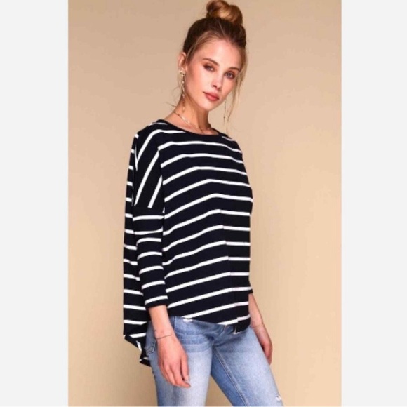 Merritt Charles Tops - NWT Merritt Charles Tom Sweater OS